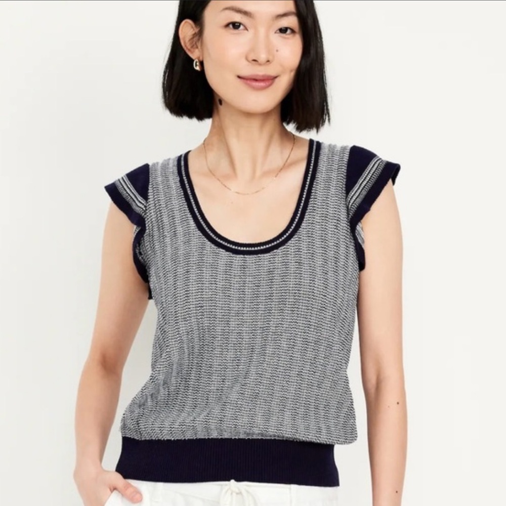 Old Navy Scoop Neck Flutter Sleeve Knit Navy and White Top